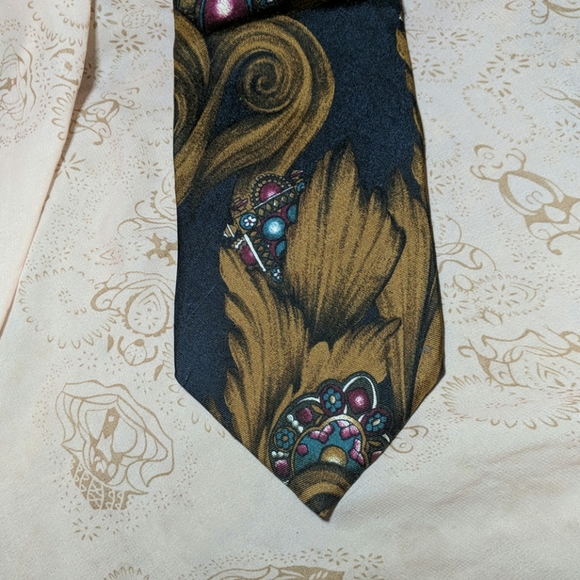 Zizi Rossi tie - Picture 2 of 4